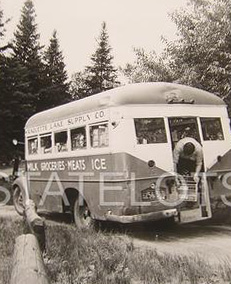 1950s-RL-Supply-bus-M